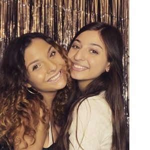 Meet your Posher, Victoria